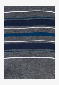 Seleccionado, Heather gray