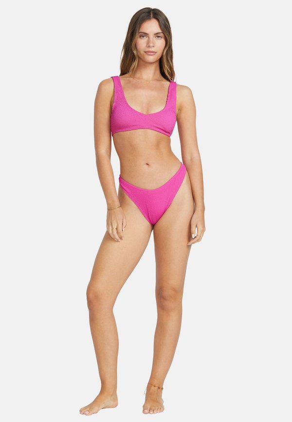 SUMMER HIGH - MIT MITTLERER BEDECKUNG - Bikini top3