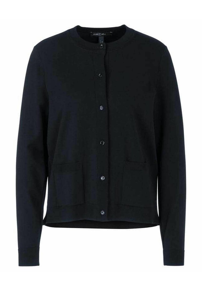 Schwarze Strickjacke aus weichem Material, mit rundem Halsausschnitt, vorderem Knopfverschluss und zwei frontalen Taschen. Strukturiertes Strickmuster.