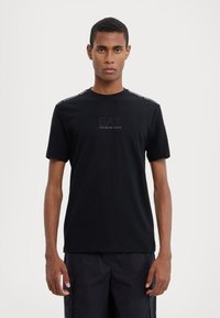 EA7 Emporio Armani T-shirt basic - black