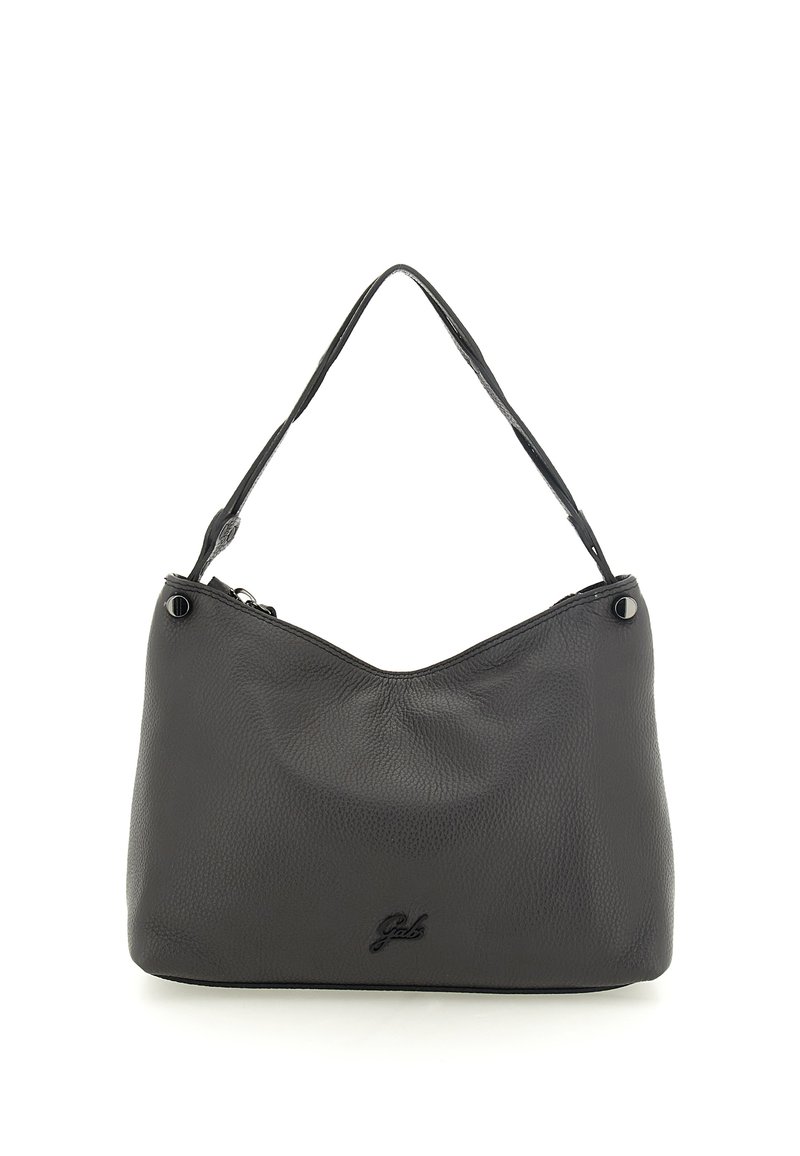 Borsa a mano in pelle nera con una texture morbida, forma hobo e una singola tracolla. Presenta una cerniera superiore e un dettaglio di logo discreto.