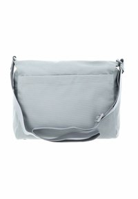 Sac messager en tissu gris de forme plate et rectangulaire. Il est équipé d'une longue sangle réglable et d'une poche arrière pour un rangement supplémentaire.