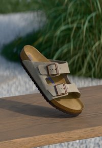 Thumbnail Image 2
