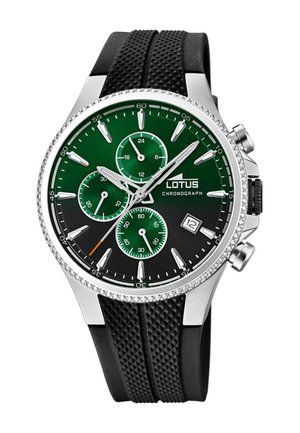 Montre chronographe avec cadran vert et noir, trois sous-cadrans, index argentés, affichage de la date et bracelet en silicone noir texturé.