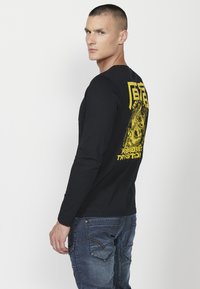 Koroshi Top dugih rukava - black