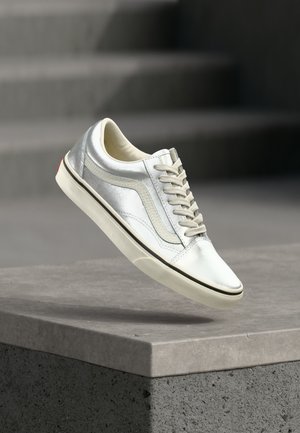 OLD SKOOL - Skateschuh - metallic silver-coloured