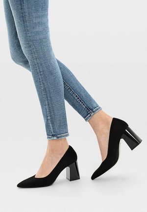 Stradivarius, Escarpins - black