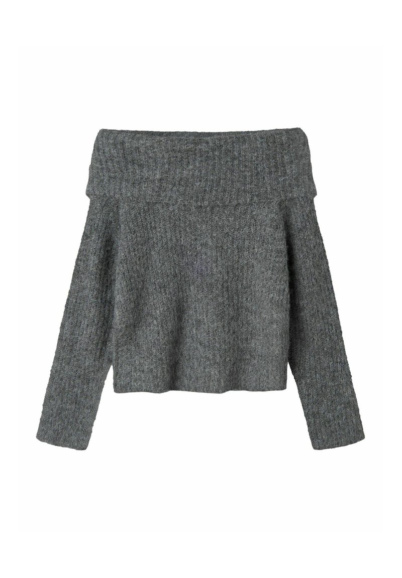Grå off-shoulder stickad tröja med långa ärmar och en bred ribbad halsringning.