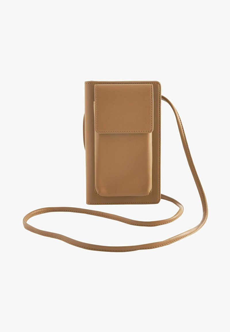 Next REGULAR FIT - Soma ar siksnu pāri ķermenim - tan brown