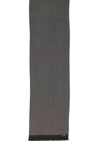 Eșarfă împletită cu un model în zigzag întunecat, cu margini franjurate texturate, fabricată dintr-un material moale în culori potrivite. Formă rectangulară.