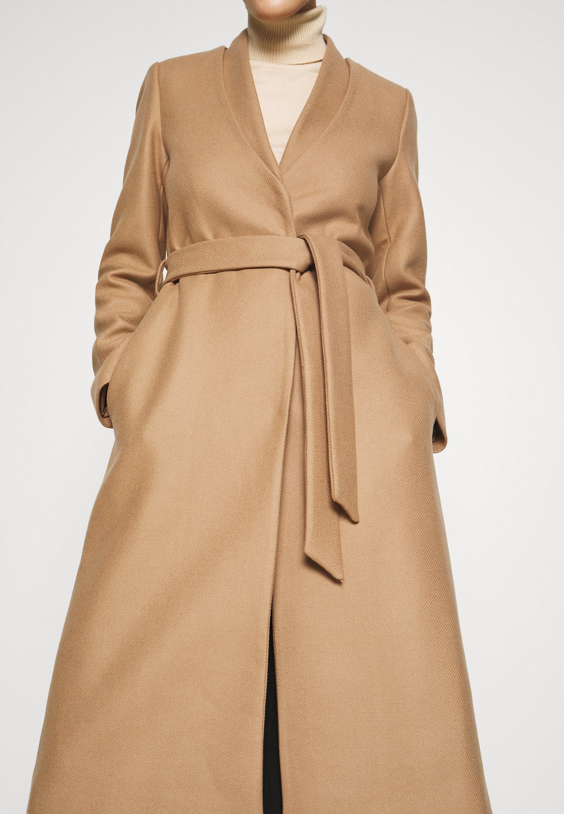IVY & OAK DOUBLE COLLAR COAT Kåpe frakk camel Zalando.no IVY & OAK BATHROBE Kåpe frakk camelkamel Zalando.no