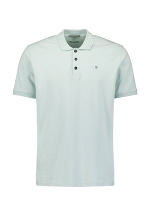 Lichtblauw katoenen polo-shirt met een klassieke kraag, drie zwarte knopen en een subtiel logo op de linkerborst. Korte mouwen.
