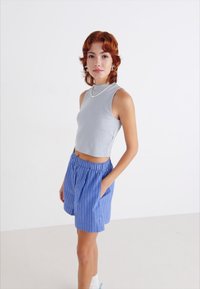 Gina Tricot Šortai - blue