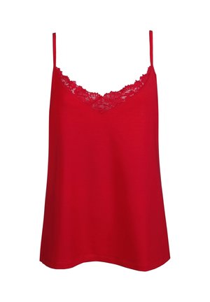 Camisole rouge sans manches avec fines bretelles et bordure en dentelle le long de l'encolure en V, présenté sur un fond blanc.