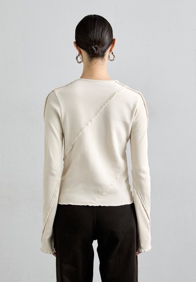 Ioannes BIAS LONG SLEEVE - Ilgarankovis viršutinės dalies drabužis - shell