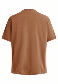 Brown short-sleeve t-shirt, made of soft cotton, featuring a crew neck and a relaxed fit with simple stitching along the sleeves and hem.