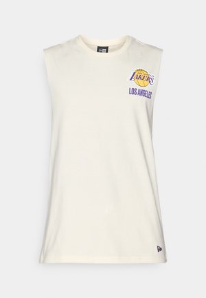 Ujjatlan krémszínű pamut póló, a Los Angeles Lakers logójával és lila felirattal, kerek nyakkal és egyenes szegéllyel.
