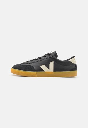 VOLLEY - Trainers - black