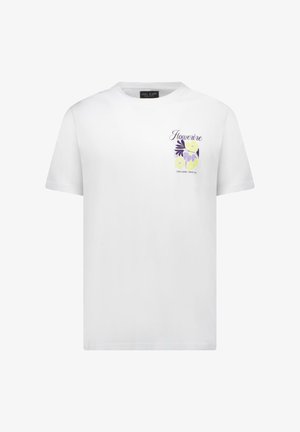 Wit T-shirt met korte mouwen, bedrukt met een bloemenpatroon in paars en geel op de linkerborst. Zacht katoenen stof.