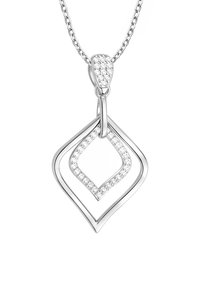 Söljpendant i silver med två sammanlänkade diamantformade design. Den ena är prydd med klara, runda kristaller runt kanten. Kedja ingår.