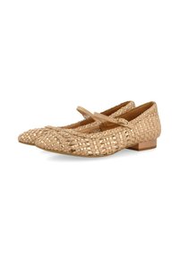 Bailarinas trenzadas de color beige con punta redondeada, tira en el tobillo y tacón bajo. Presentan una superficie texturada y un sutil brillo.