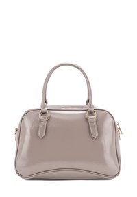 Borsa beige lucida con forma arrotondata, doppi manici superiori e dettagli in metallo dorato. Tessuto liscio con una leggera lucentezza. Chiusura a zip.