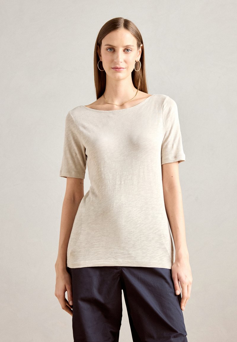 Marc O'Polo SHORT SLEEVE BOAT NECK - Basic T-shirt - stone grey/grey ...