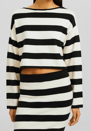 Sweter