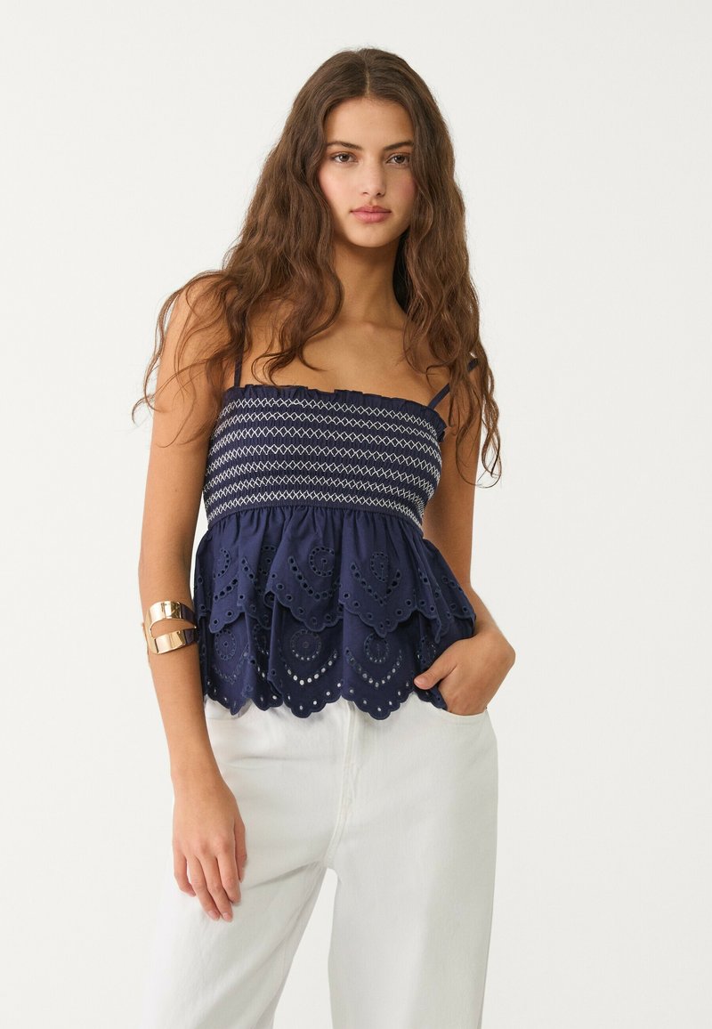 Stradivarius - EMBROIDERED RUFFLED - Top - dark blue, Povećaj
