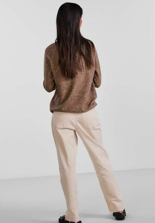PCJULIANA O-NECK NOOS BC - Jumper - fossil3