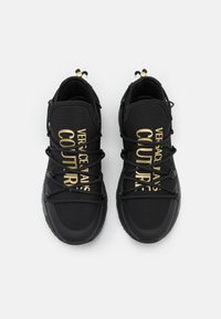 Versace Jeans Couture FONDO DYNAMIC  - Sportbačiai - black/gold