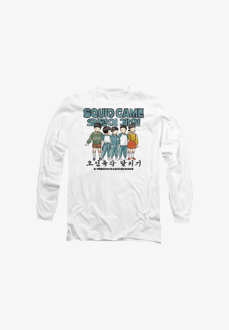 Langärmeliges weißes Shirt mit sechs Cartoon-Kindern aus "Squid Game" und dem Text "5-Personen 6-Bein Rennen" in fetter Schrift.