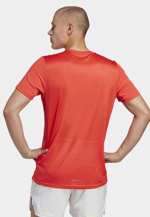 adidas OWN THE RUN - Camiseta estampada - bright red reflective silver — foto 2