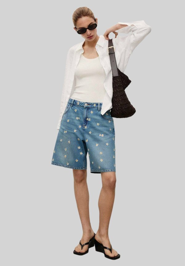 FLORAL EMBROIDERY - Denim shorts2