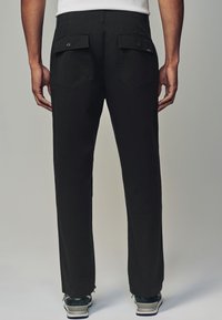 Next REGULAR FIT - UTILITY STYLE - Housut - black