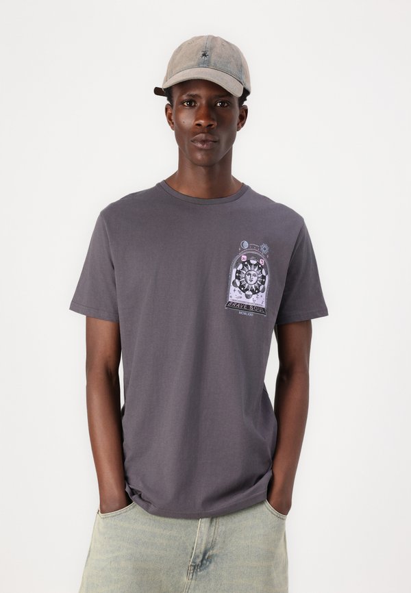 MYSTI - Print T-shirt - magnet2