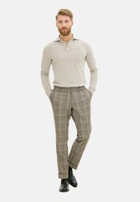 Oscar Jacobson PEPE - Poloshirt - brick beige