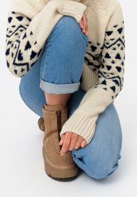 hessnatur Strickpullover - beige