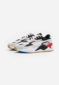 Puma Tenisky - white