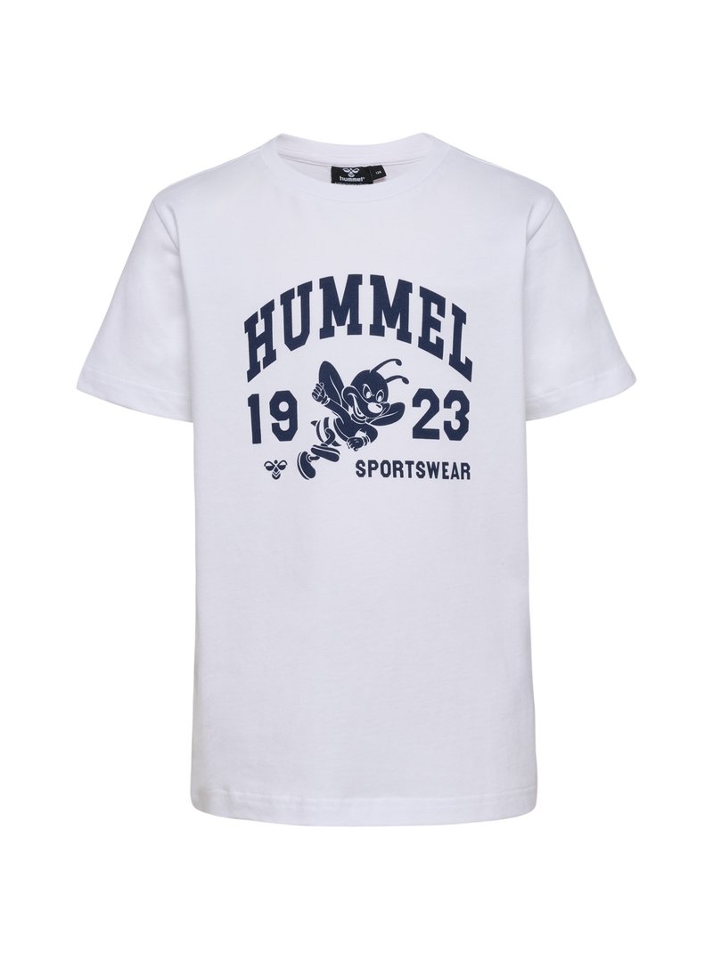 Hvid bomulds T-shirt med marineblå tekst "HUMMEL 1923 SPORTSWEAR" og en tegneseriebi-grafik centreret under teksten.