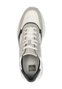 Light gray sneaker with a leather and suede upper, featuring a perforated design, white laces, dark blue accents, and a cushioned sole.