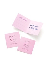 Cartolina piegata rosa con logo a farfalla e testo "GLANZVOLL". Messaggio interno in inchiostro blu, con righe bianche per scrivere. Due schede quadrate abbinate.