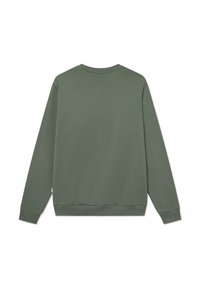 Sudadera verde de manga larga, con cuello redondo acanalado y puños, de textura suave y de un color sólido sin patrones ni acentos.