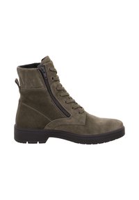 Stivaletti alla caviglia in suede verde oliva con chiusura frontale con lacci, cerniera laterale e finitura testurizzata. Presentano una suola imbottita e un tallone rinforzato.