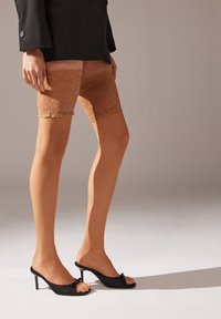 Calzedonia 20 DEN OPAQUE - Overkneestrumpor - nude