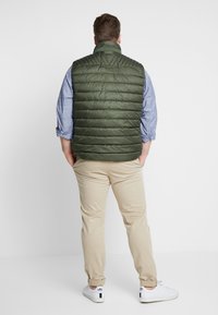 LERROS Väst - dark green