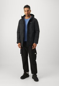 Jack Wolfskin GLACIER SHIELD - Regnjakke / vandafvisende jakker - black