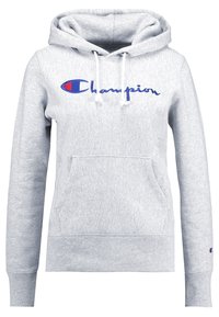 Sweatshirt à capuche gris en polaire, doté d'une poche frontale, de cordons de serrage et d'un audacieux logo "Champion" bleu sur la poitrine.