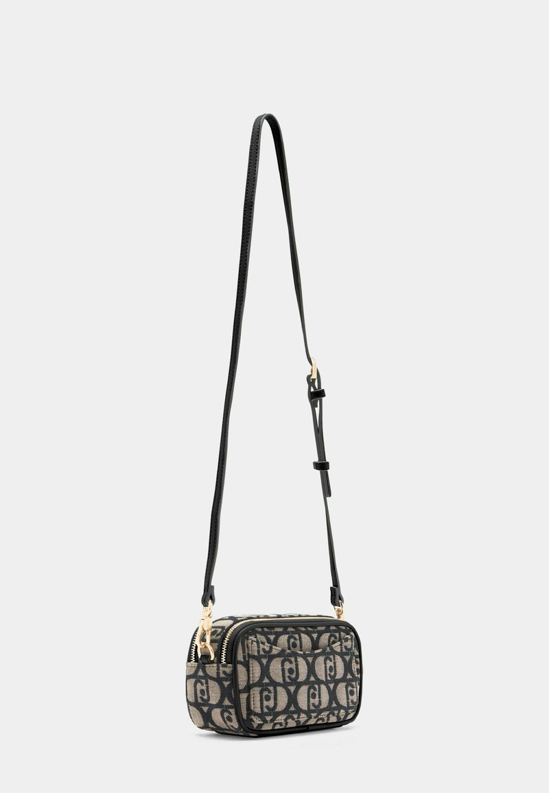 Borsa Lu Jo a Tracolla con Logo / Nero | Borsa a spalla, Borse, Tracolla