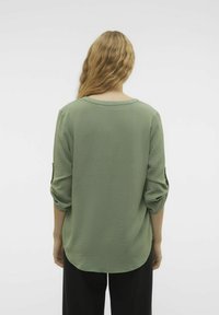 Vero Moda Palaidinė - hedge green